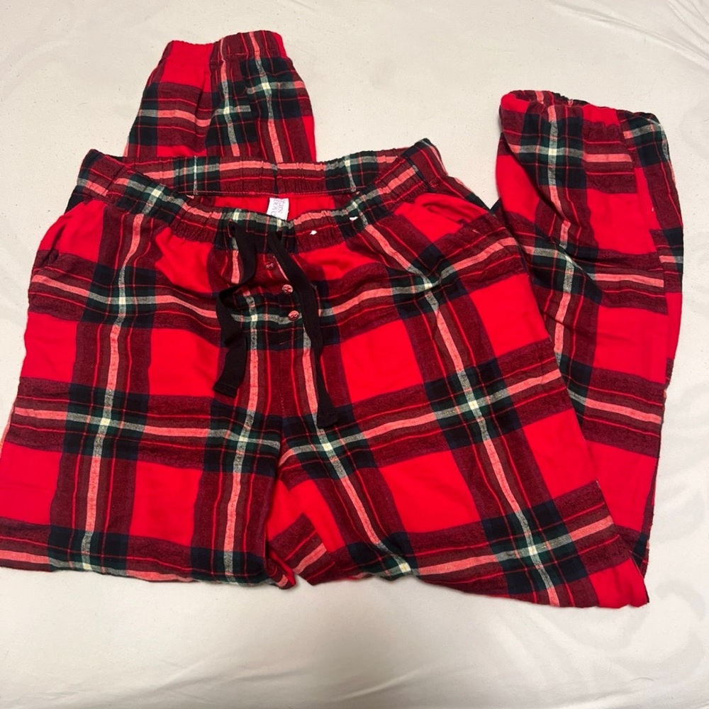 target stars above pajama pants